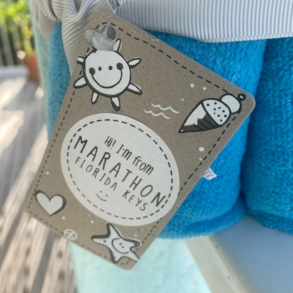 Blue Shark Hooded Towel for Kids and baby 🪼🐳 NWT 🐬🐬🐬 NEW 😱😱